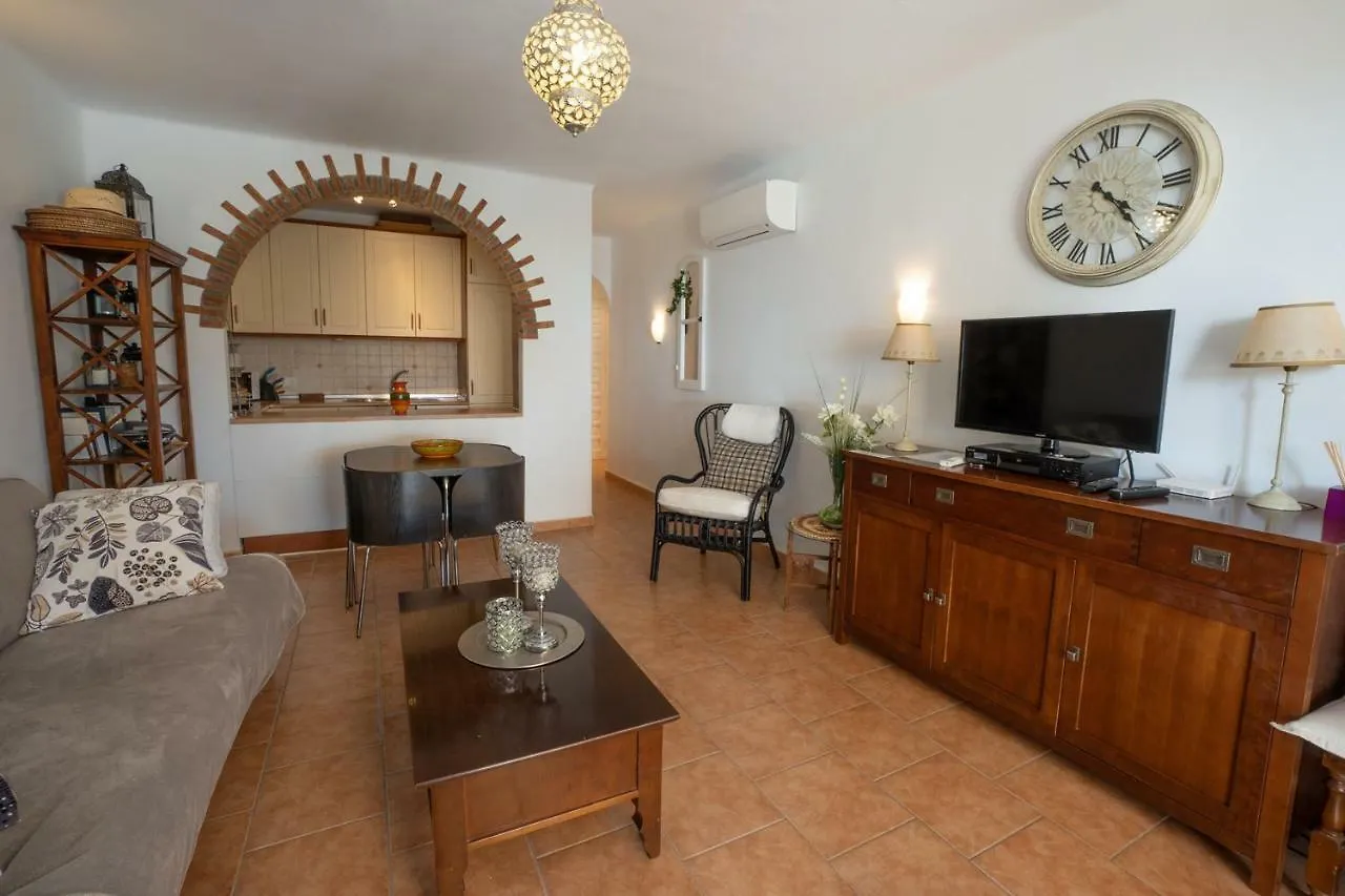 Апартаменты Mandarinos 16 Urb Sj De Capistrano Нерха Испания
